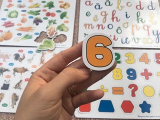 Bảng nam châm cho bé