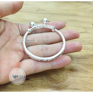 Lắc bạc khắc tên cho bé