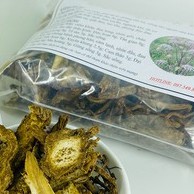 Độc Hoạt lát khô mỏng vàng 100 gram.
