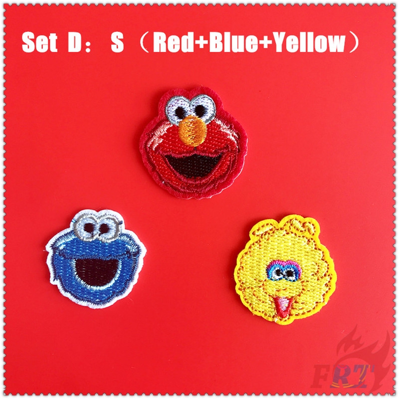 Set 2 / 3 Sticker Ủi Thêu Hình Hoạt Hình Dễ Thương