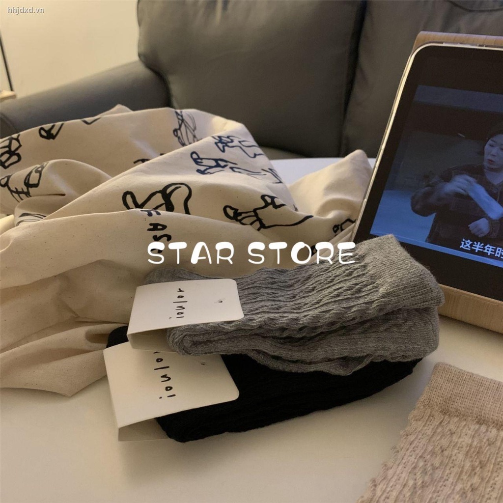 Bộ tất mỏng và thoáng khí chất liệu vải dày thời trang cho nữ