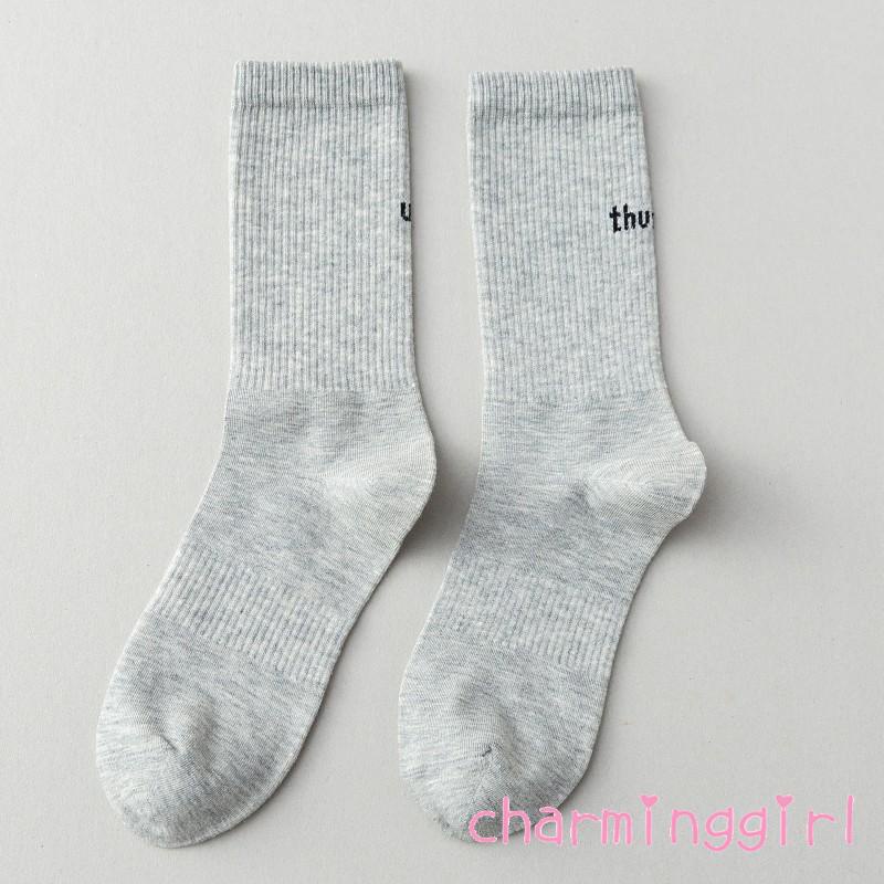 Vớ chạy bộ co giãn in chữ thiết kế đơn giản cho nữ