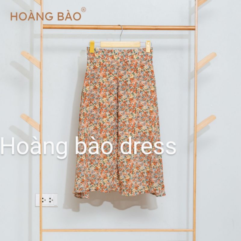 Chân váy hoa nhi dáng midi dài cạp kéo khóa ôm khít eo vải voan chinfon siêu đẹp.