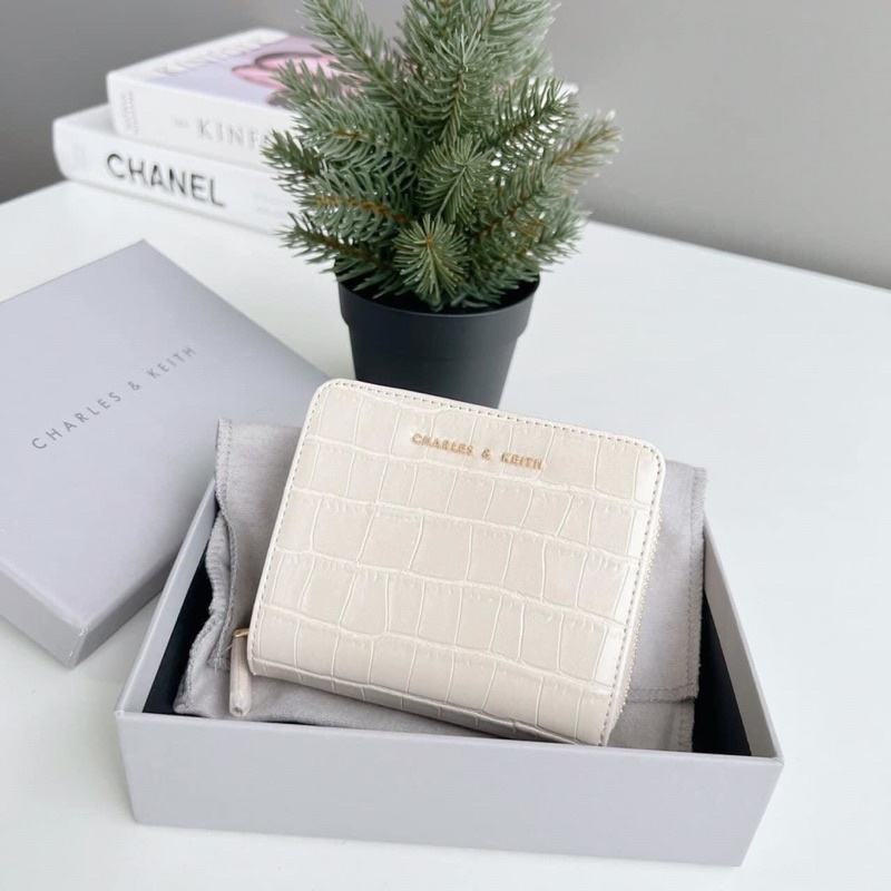 Ví CNKe!th Croc-Effect Small Zip-Around