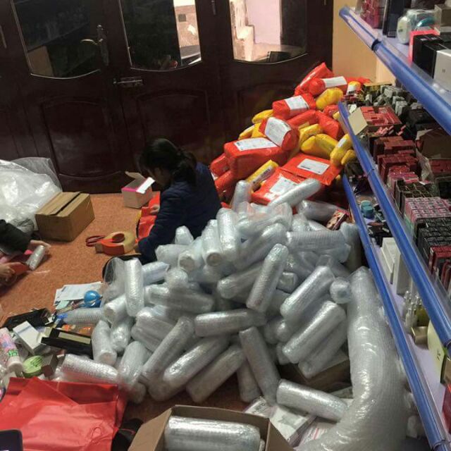 Combo sữa rửa mặt cho khách Linh