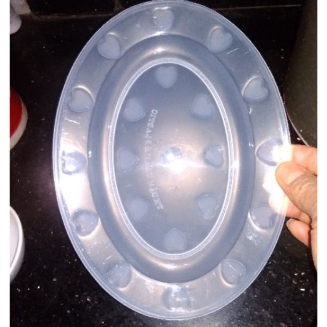 Đĩa nhựa bầu dục oval màu trắng trong đựng cá, hoa quả lễ