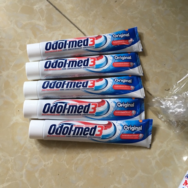 Kem đánh răng Odol-med3