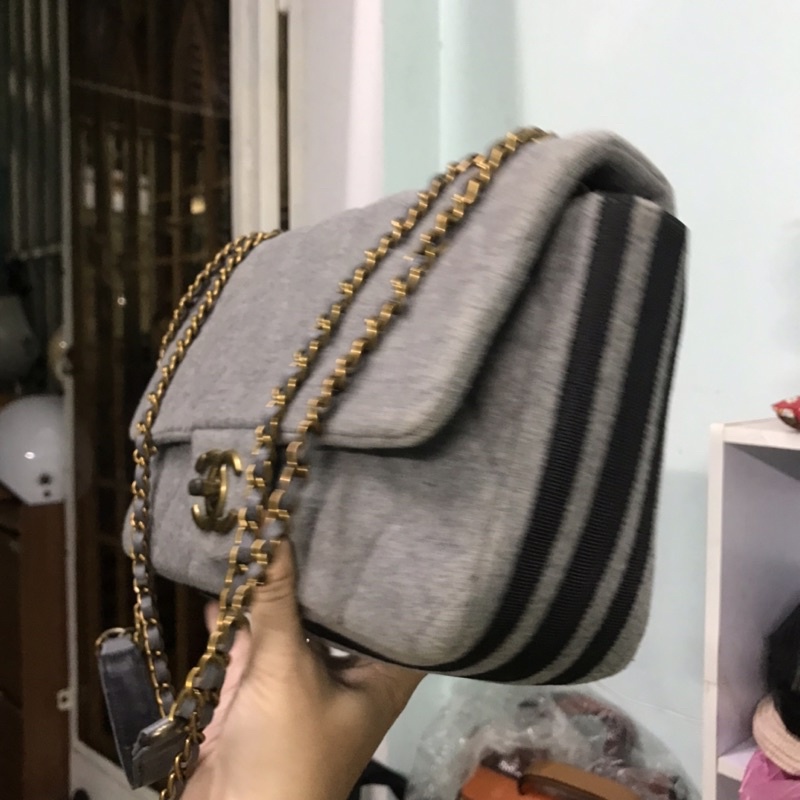 Túi cn cổ hàng si tuyển phối da và dạ ép tình trạng  90% size 25