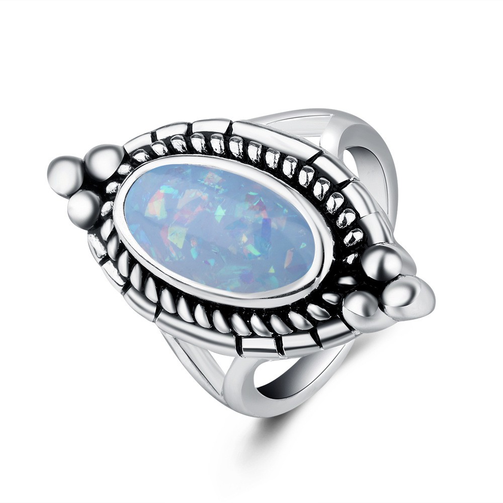 Personality ring ladies platinum round opal ring diamond ring