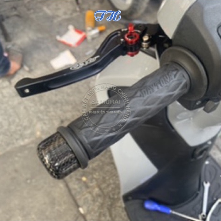 Gù tay lái Carbon Fiber, gù cacbon dùng cho nhiều dòng xe