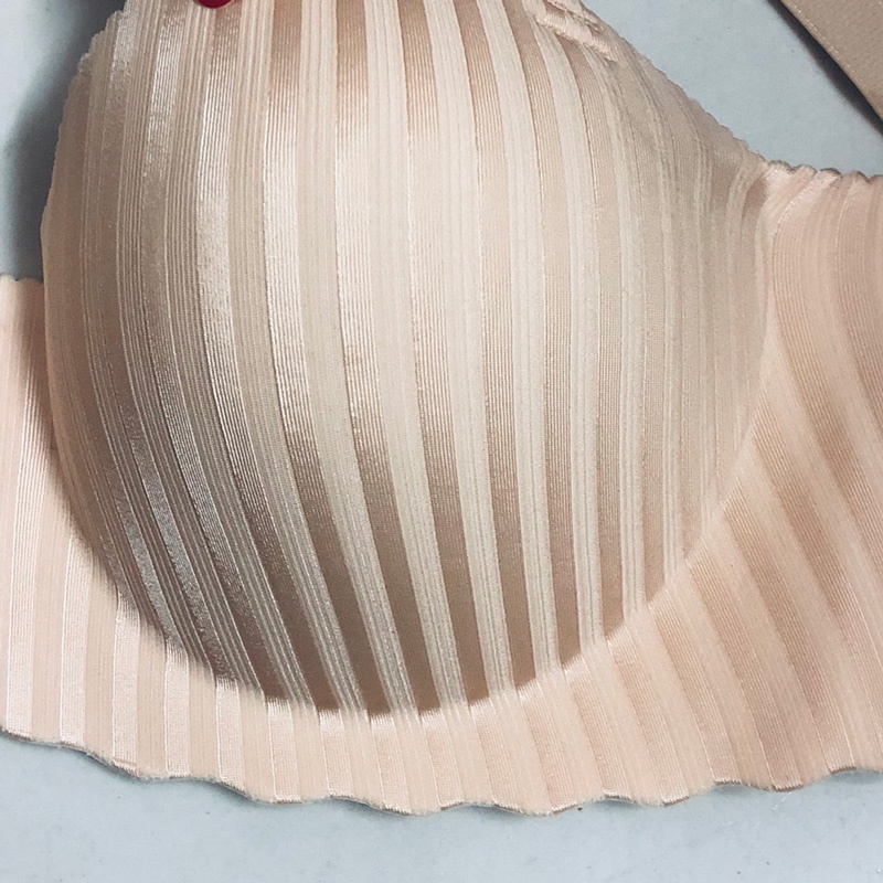Áo lót cup ngang nâng ngực su đệm bàn tay phối sọc đứng mút dày 3cm có size 38