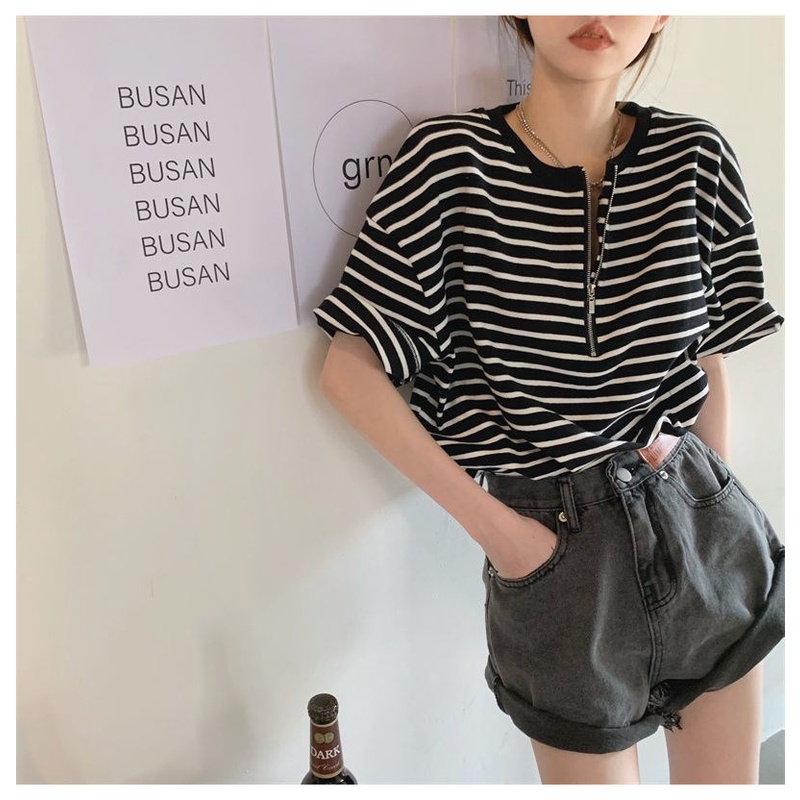 Áo Thun Tay Ngắn Cổ Tròn Họa Tiết Kẻ Sọc Dáng Rộng Thời Trang Mùa Hè Hàng Mới Dành Cho Nữ 2022