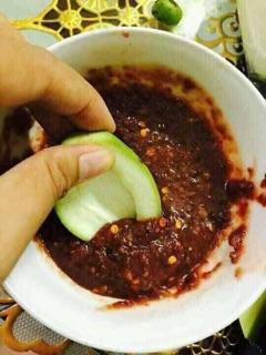 Mắm ruốc chấm Thái Lan