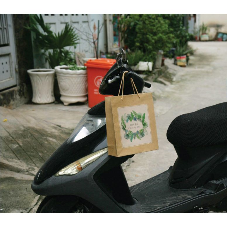 CHUYÊN SỈ_COMBO 10 túi giấy Kraft Nhật (mẫu 1) đựng quần áo đựng nước hoa đựng quà tặng size 30x25x10cm | BigBuy360 - bigbuy360.vn