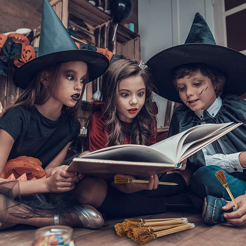Set 12 Bút Chì Kèm Chổi Phù Thủy Hóa Trang Halloween