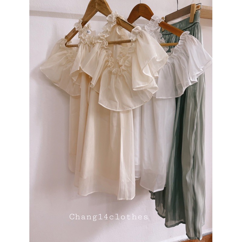 Áo yếm voan thiết kế cách điệu dáng suông viền bèo | BigBuy360 - bigbuy360.vn