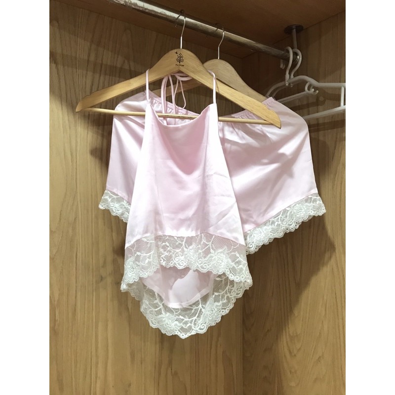 Set đồ ngủ Midnight Sleepwear “áo yếm - quần ngắn ren”
