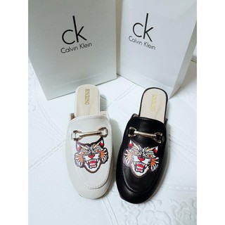 Dép sục da lì mặt hổ