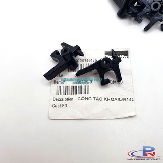 Khoá công tắc máy cắt sắt makita maktec lw1400 lw1401 mt241 mt243 418139-9