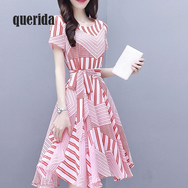 Đầm eo cao ngắn tay phối dây buộc họa tiết kẻ sọc màu hồng cho nữ