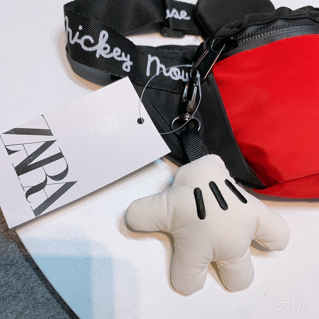 Túi Zara Mickey đeo chéo cho bé, bé trai, bé gái. Màu đỏ đen. Kích thước: 24x12