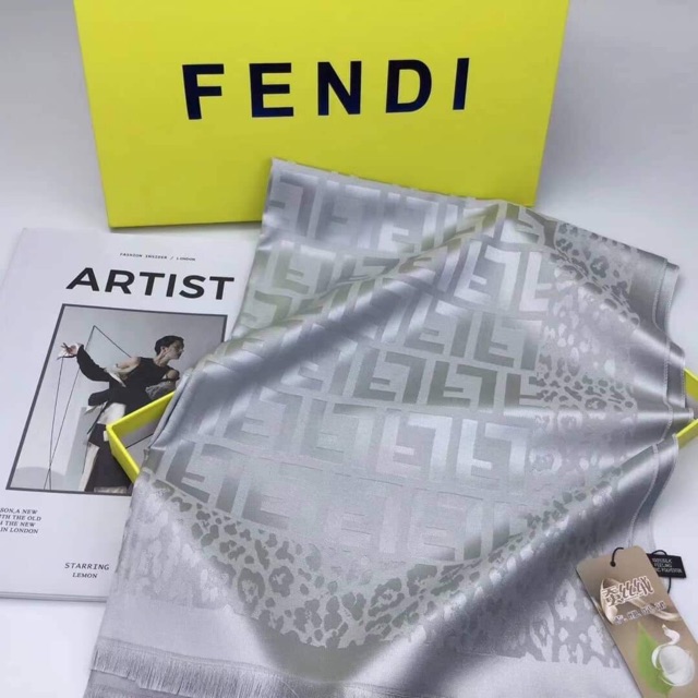 Khăn quàng cổ full box cao cấp chất siêu đẹp | BigBuy360 - bigbuy360.vn