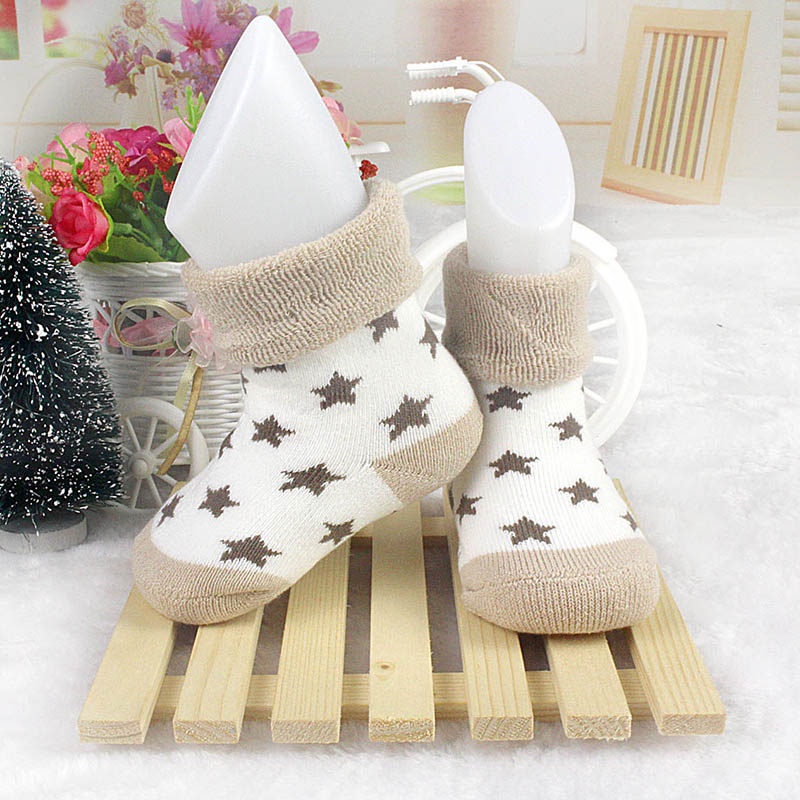 Vớ Chống Trượt Dày Dặn Giữ Ấm In Họa Tiết Hoạt Hình Dễ Thương Cho Bé 0-1 Tuổi