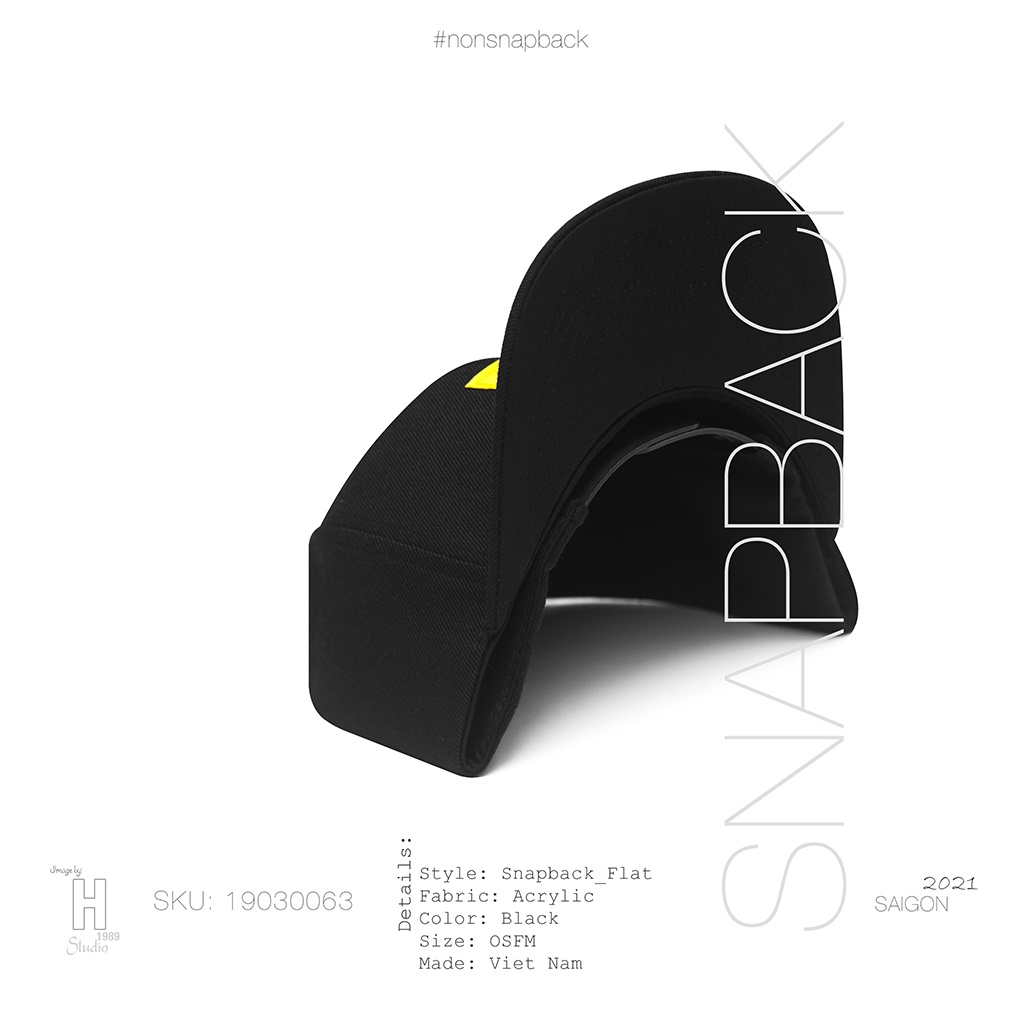 Mũ Snapback Đen Carhartt Logo Vàng