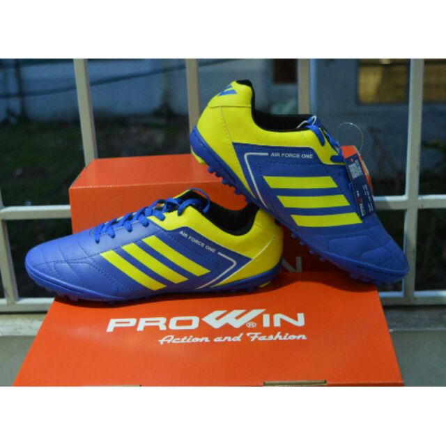 GIÀY ĐÁ BÓNG SÂN CỎ NHÂN TẠO