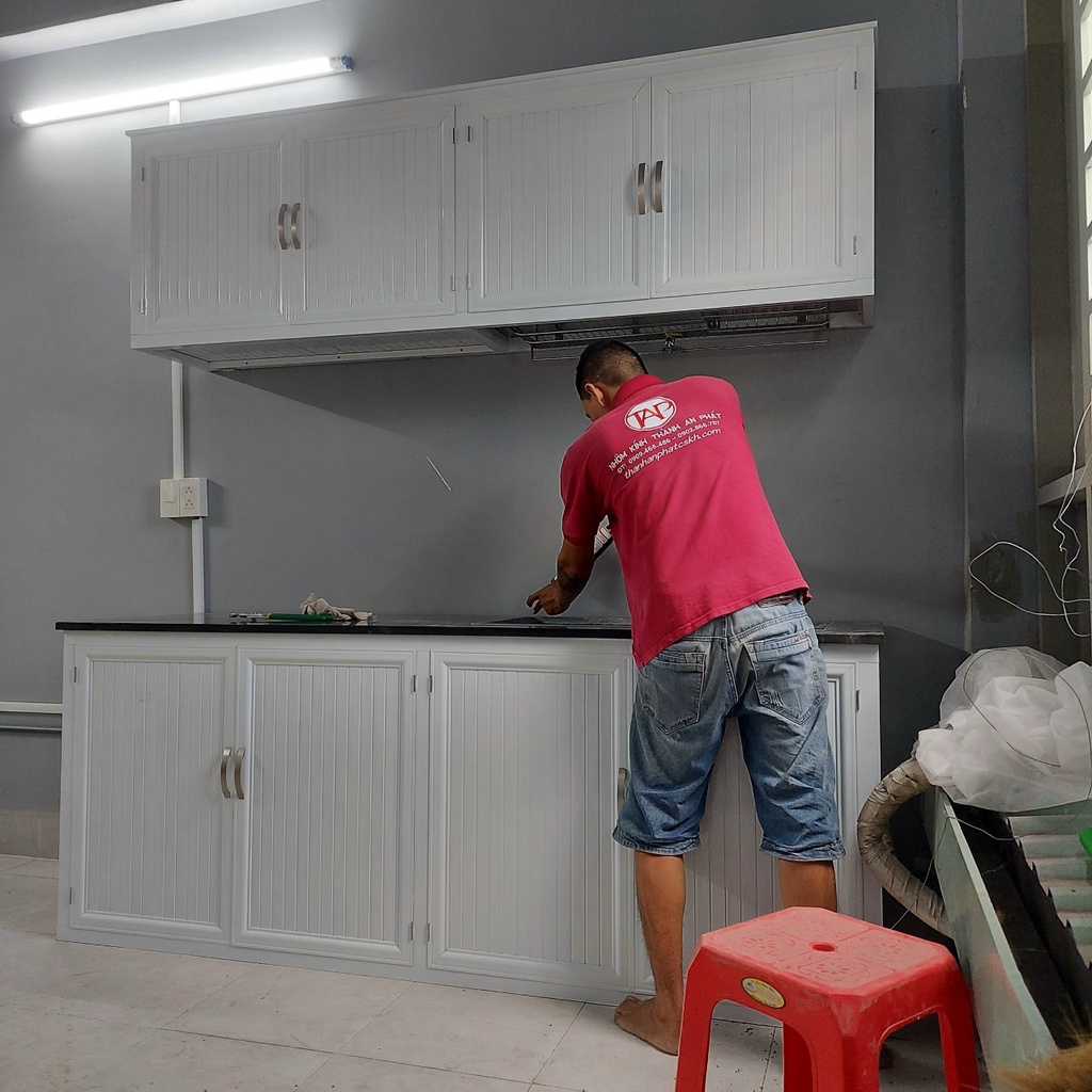 Tủ bếp treo nhôm kính