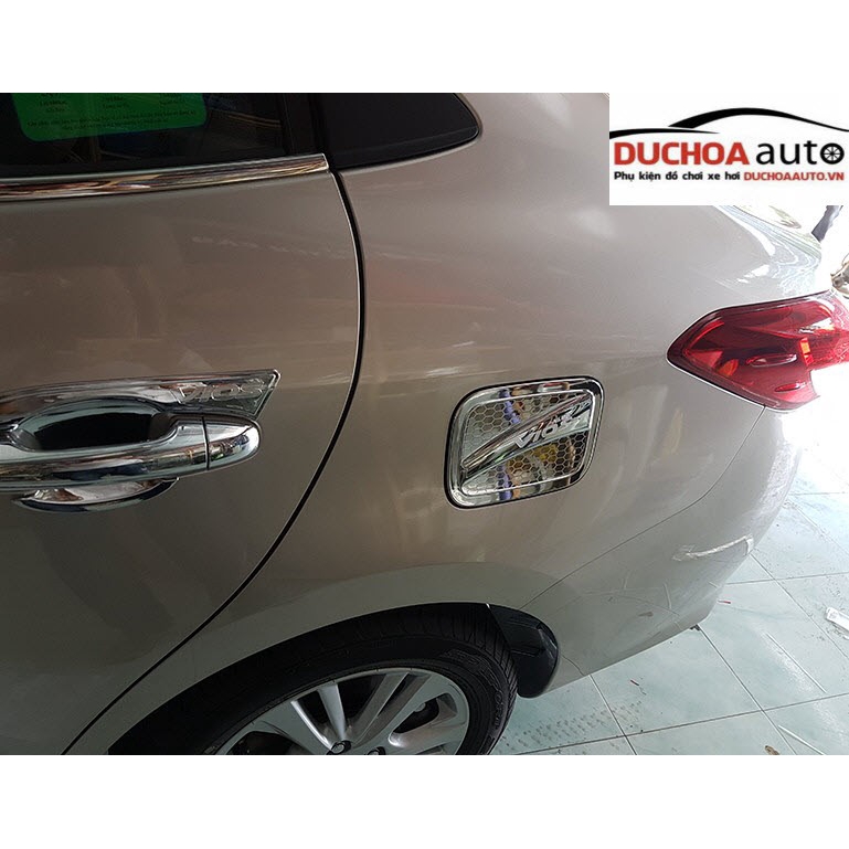 Ốp trang trí nắp bình xăng Vios 2019-2021