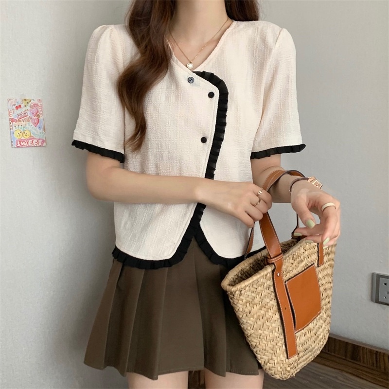 951. ÁO KIỂU VIỀN BÈO TAY NGẮN