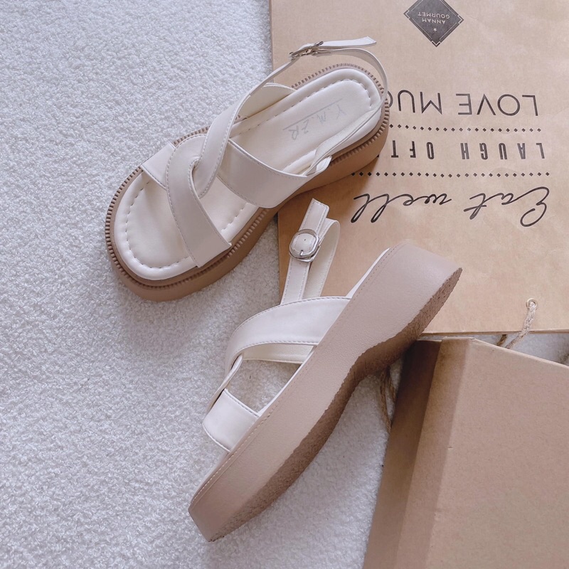 SANDAL QUAI TRẮNG ĐẾ NÂU MIEO SHOES ( S198 )