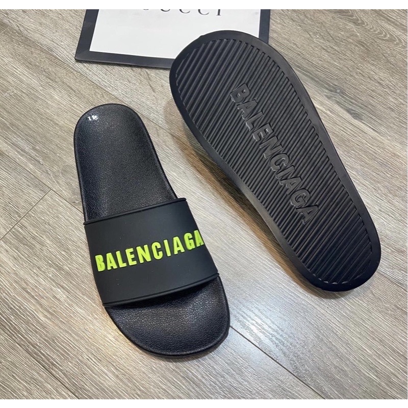 Dép Balenciaga Cho Nam Nữ Form Rộng, Đế Mềm Chống Trơn Trượt