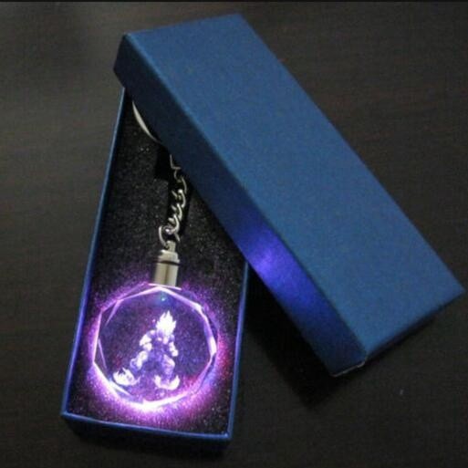 Móc khóa hình nhân vật phim Dragon Ball Z Super Saiyan Son Goku gắn đèn LED chuyển 7 màu