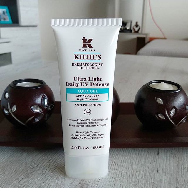 Kem chống nắng Kiehl's aqua gel cho da dầu mụn