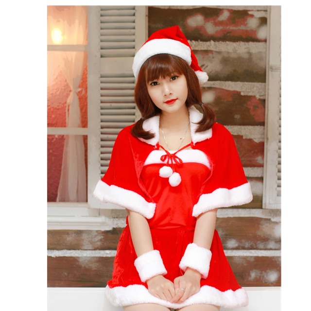Váy Noel người lớn kèm áo choàng tay dài chất liệu nhung 4 món