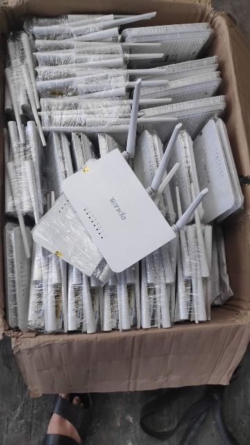 Bộ phát wifi Tenda F3 Router. Tốc độ 300Mbps.Kèm củ nguồn, Hỗ trợ kích sóng wifi | BigBuy360 - bigbuy360.vn