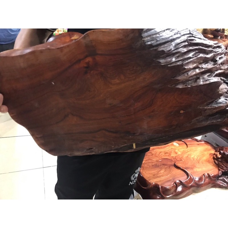 Khay bò tót gỗ hương