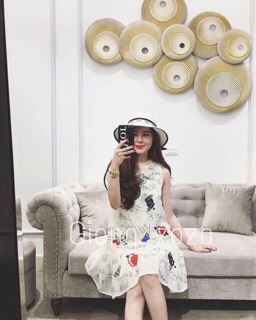 Váy moschino