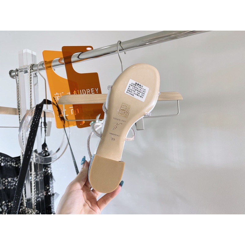 Dép cao gót mũi tròn quai ngang gót vuông 4.5cm đính đá thương hiệu Rene Caovilla da thật cao cấp