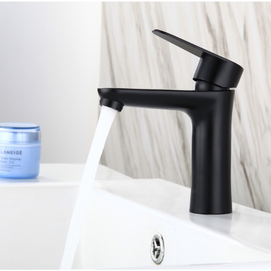 Vòi Rửa Mặt Lavabo Nóng Lạnh INOX 304 N3002 FOTAR ĐEN và dây nóng lạnh, chất liệu inox 304 sơn tĩnh điện đen,la eo den