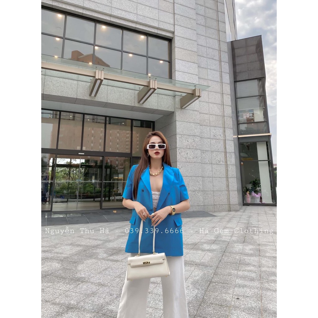 Áo vest tay ngắn,còn màu trắng vs xanh dương