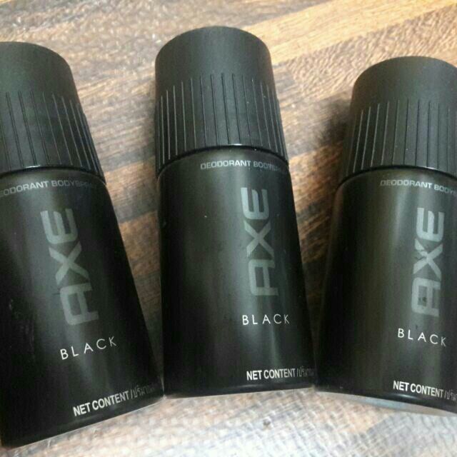 Chai xit khu mui axe