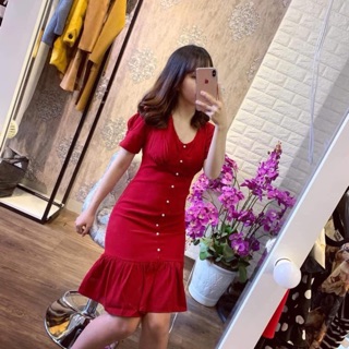 Đầm đỏ đuôi cá