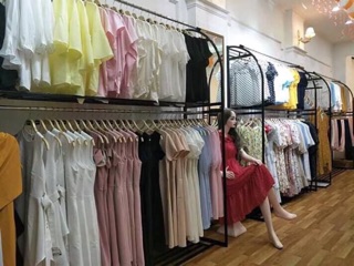 Móc gỗ tre sơn bóng có đệm