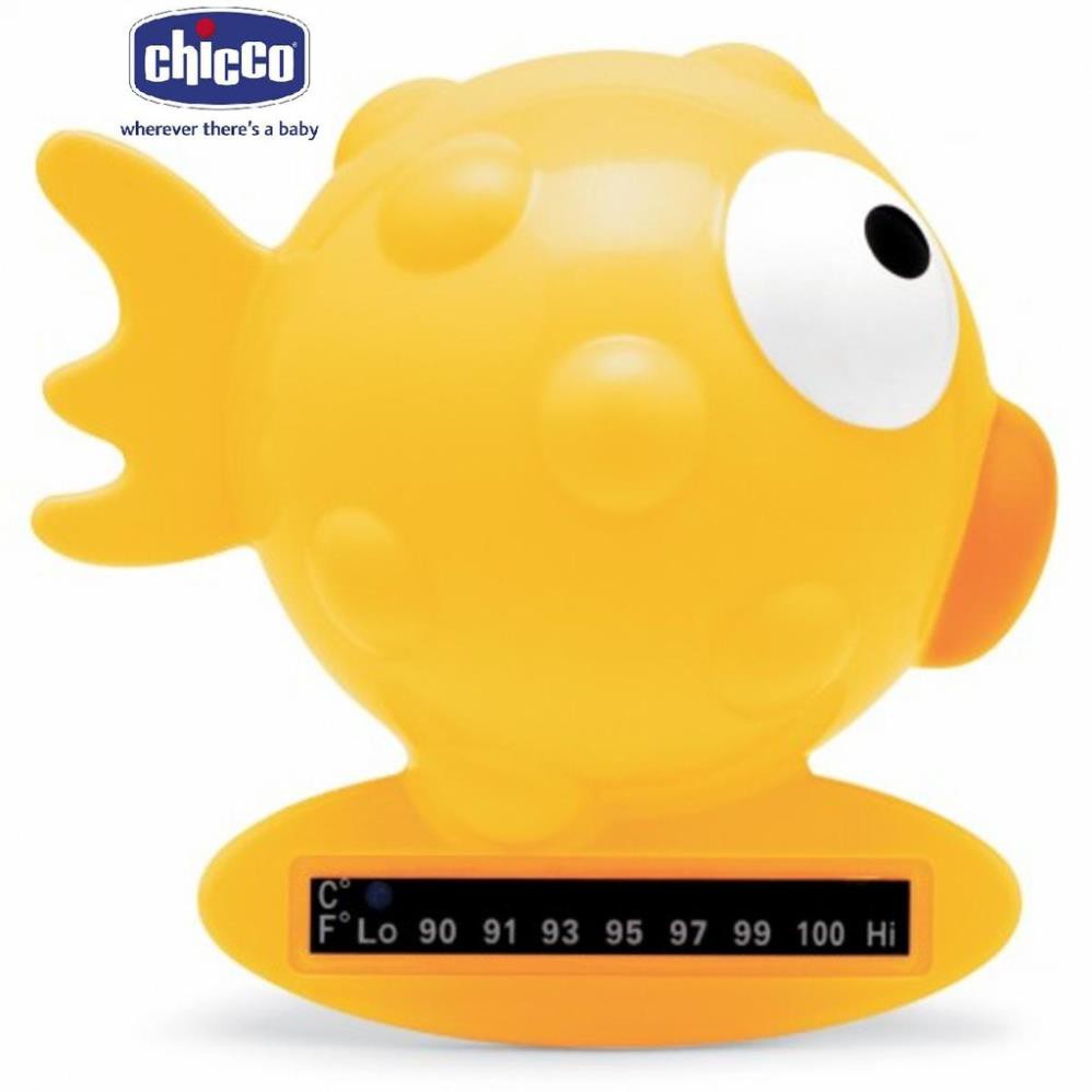 Đo nhiệt độ nước tắm hình chú cá vàng Chicco