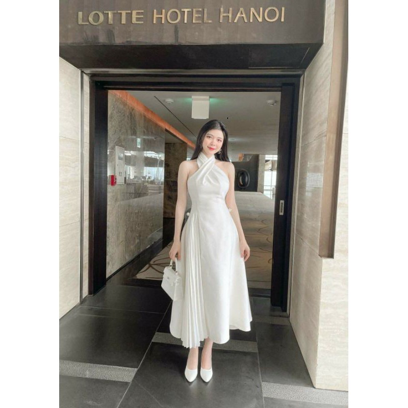 Đầm trắng yếm cột cổ dập li Xavia Dress