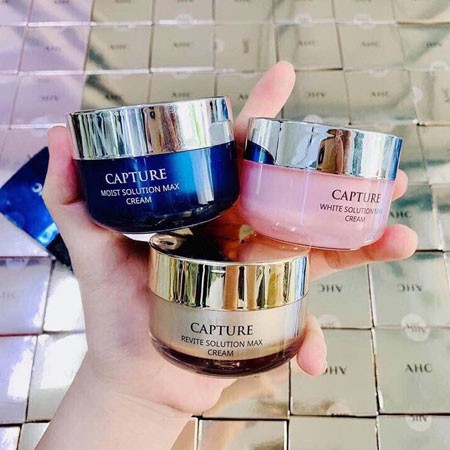 KEM DƯỠNG DA AHC CAPTURE SOLUTION MAX CREAM
