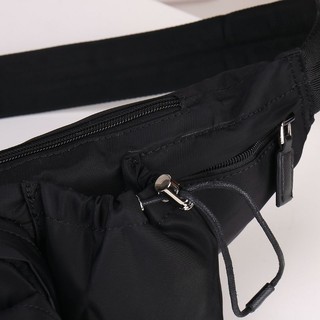 Túi đeo bao tử Prada size lớn